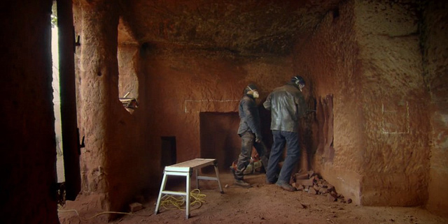 �����b�޸���DƬ