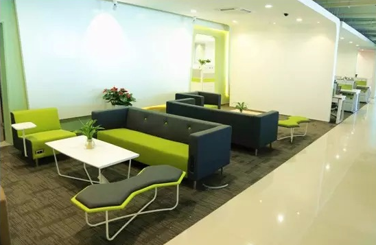 �A���k�����OӋ�DƬ